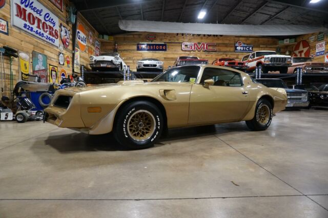 Pontiac Firebird 1978 image number 25