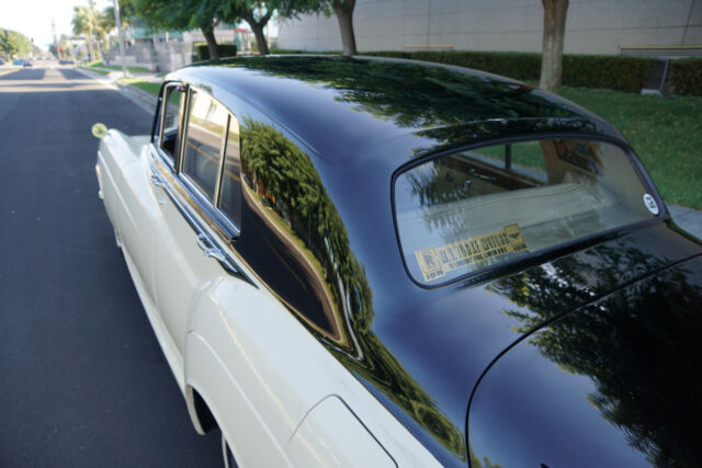 Bentley S3 1965 image number 16