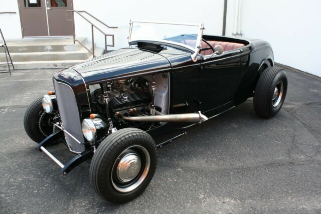 Ford Roadster 1932 image number 28