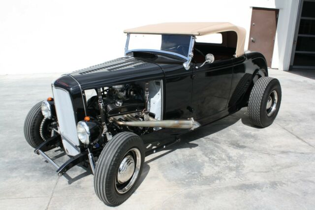 Ford Roadster 1932 image number 29