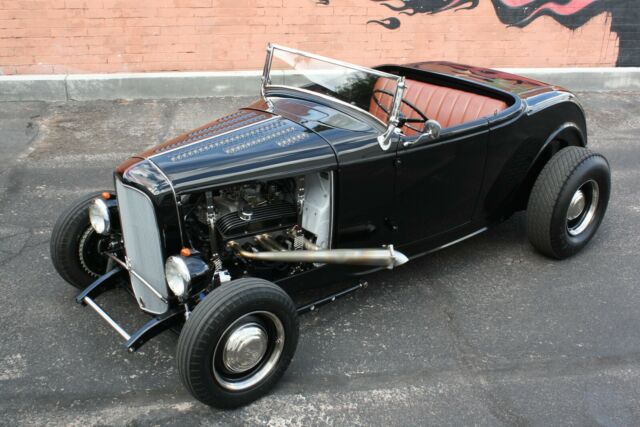 Ford Roadster 1932 image number 32