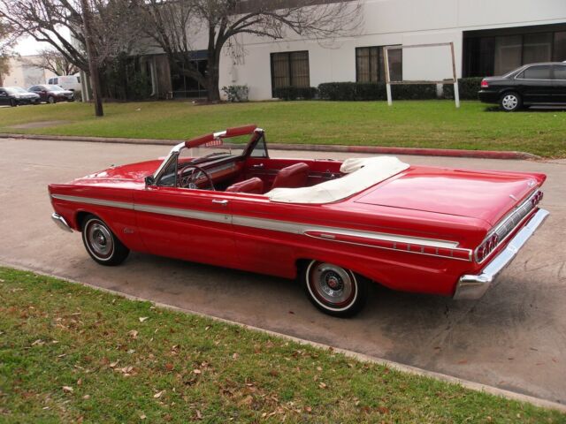 Mercury Comet 1964 image number 0