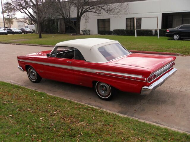 Mercury Comet 1964 image number 2