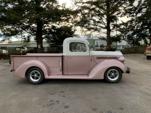 Ford Pickup 1938 image number 0