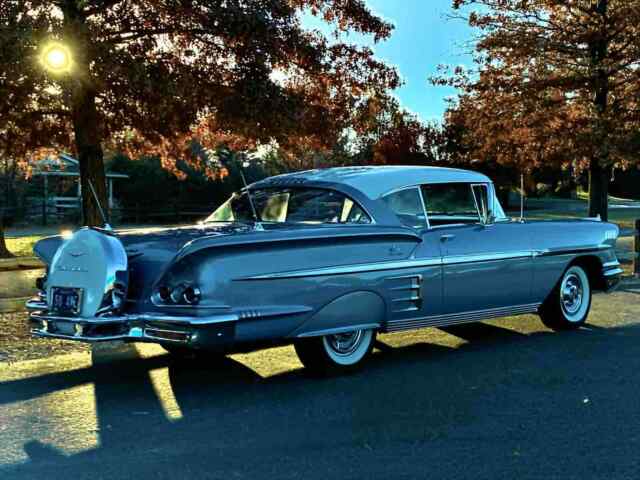 Chevrolet Impala 1958 image number 0