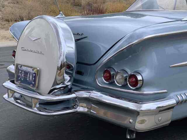 Chevrolet Impala 1958 image number 16