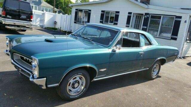 Pontiac GTO 1966 image number 17