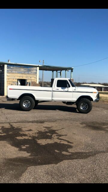 Ford F-250 1978 image number 0