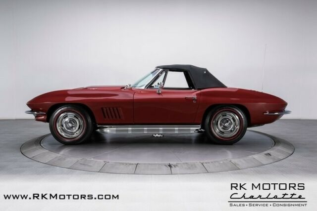 Chevrolet Corvette 1967 image number 15