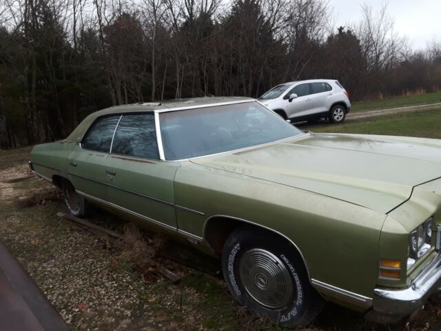 Chevrolet Caprice 1972 image number 13