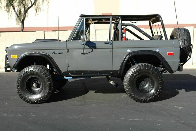 Ford Bronco 1973 image number 30