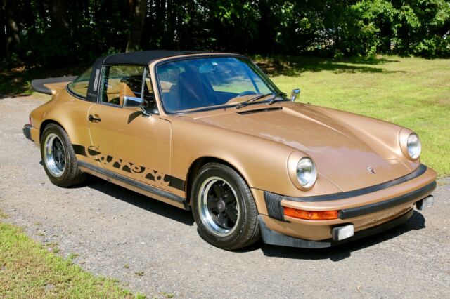 Porsche 911 1975 image number 31