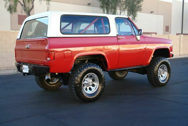 Chevrolet Blazer 1973 image number 2