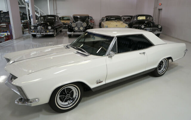 Buick Riviera 1965 image number 27