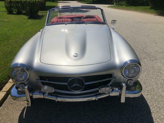 Mercedes-Benz SL-Class 1959 image number 18