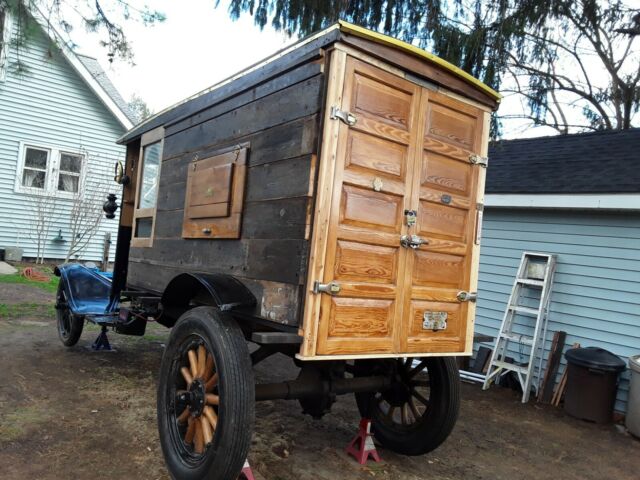 Ford Model T 1923 image number 10