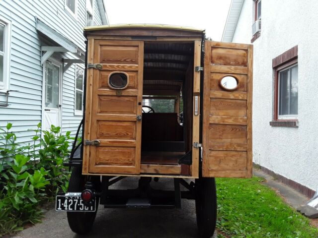 Ford Model T 1923 image number 15