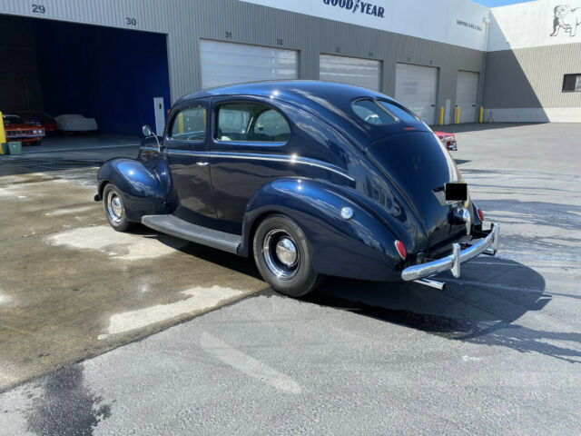 Ford Deluxe 1939 image number 26