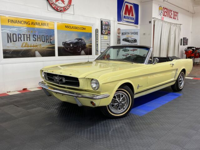 Ford Mustang 1965 image number 26