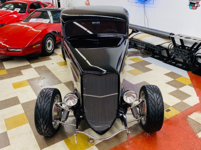 Ford Hot Rod / Street Rod 1933 image number 2