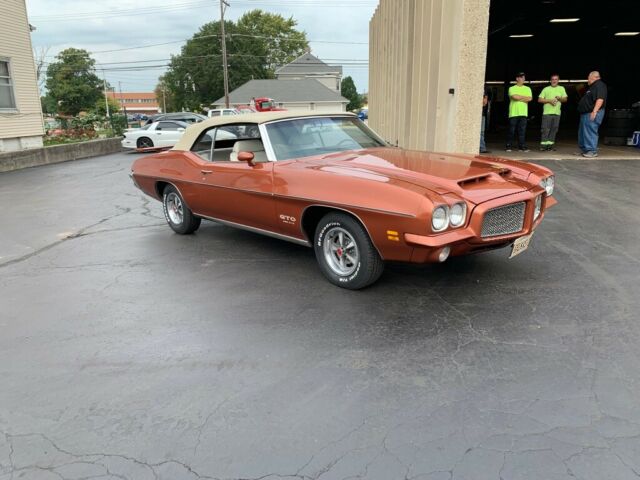 Pontiac GTO 1971 image number 16