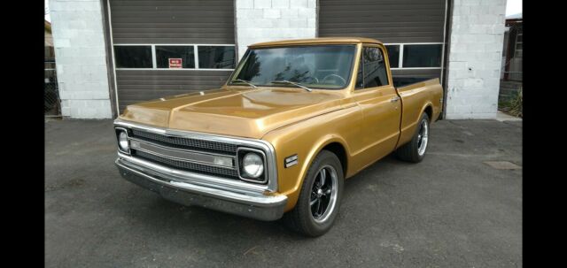 Chevrolet C-10 1970 image number 1