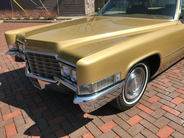 Cadillac DeVille 1969 image number 35