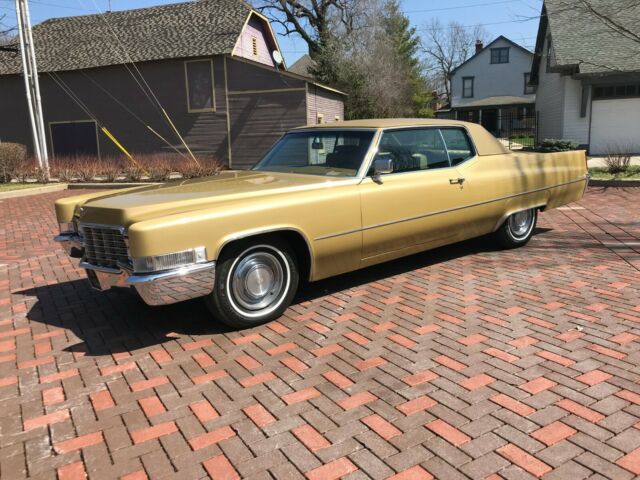 Cadillac DeVille 1969 image number 37