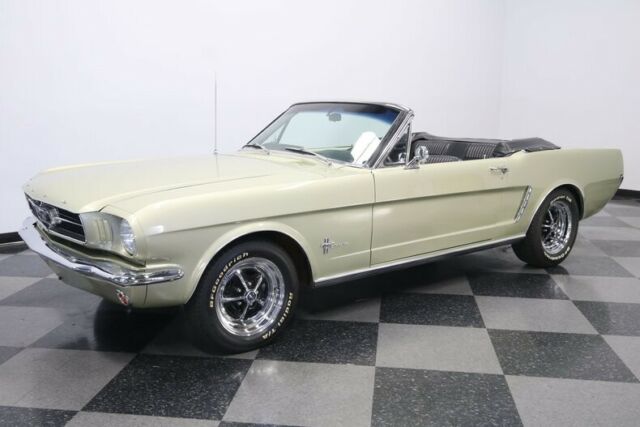 Ford Mustang 1965 image number 30