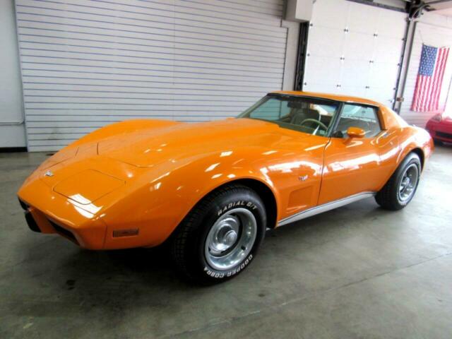 Chevrolet Corvette 1977 image number 11