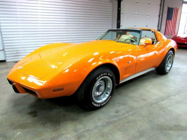 Chevrolet Corvette 1977 image number 16