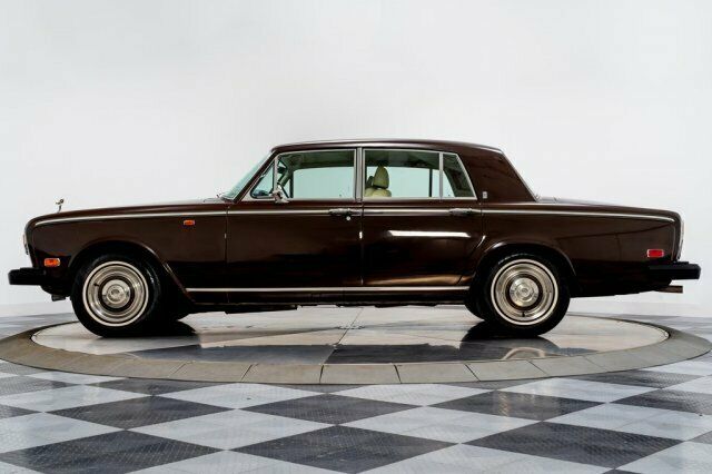 Rolls-Royce Silver Shadow 1973 image number 28