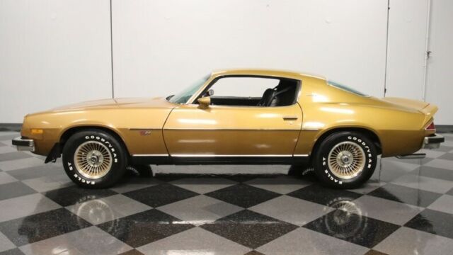 Chevrolet Camaro 1974 image number 2