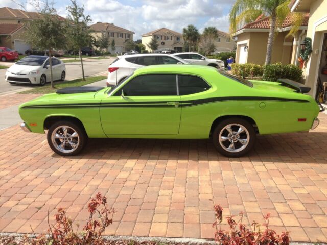 Plymouth Duster 1970 image number 19