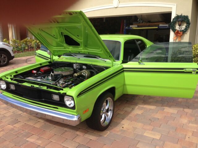 Plymouth Duster 1970 image number 33