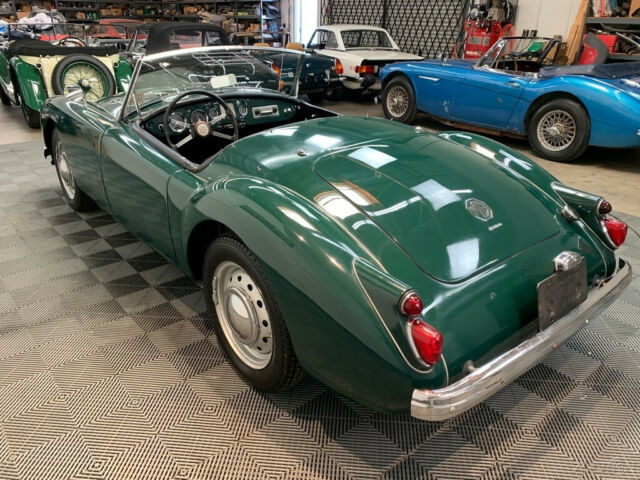 MG MGA 1960 image number 18