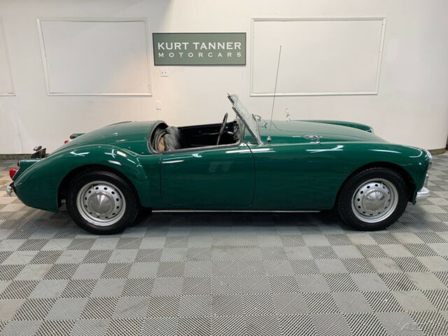 MG MGA 1960 image number 2