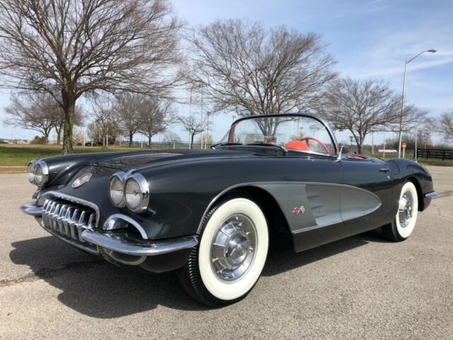 Chevrolet Corvette 1958 image number 24