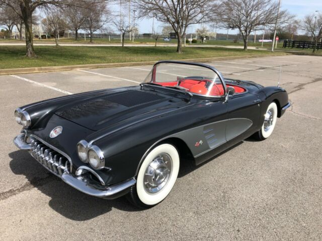 Chevrolet Corvette 1958 image number 26