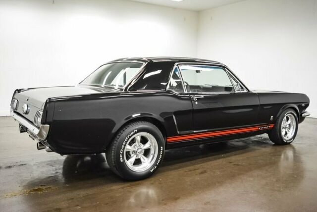 Ford Mustang 1966 image number 30