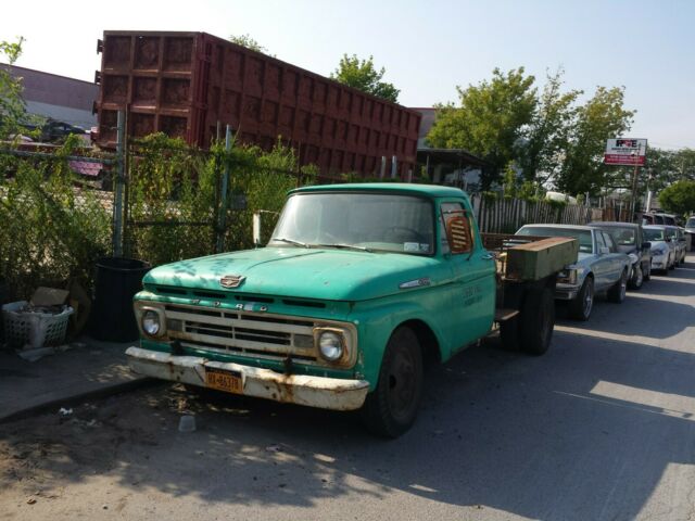 Ford F-350 1962 image number 13