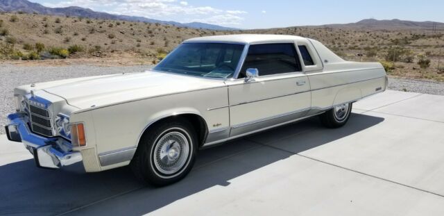 Chrysler New Yorker 1975 image number 0