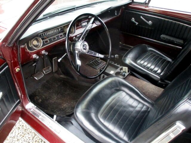 Ford Mustang 1965 image number 30