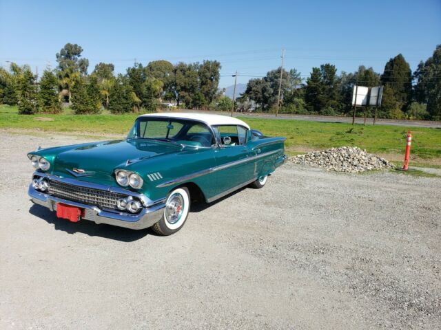 Chevrolet Impala 1958 image number 1