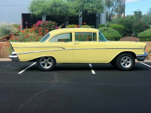 Chevrolet Bel Air/150/210 1957 image number 22