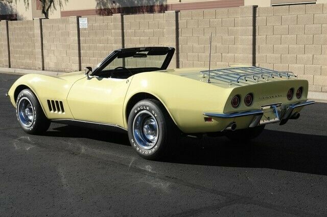 Chevrolet Corvette 1968 image number 30