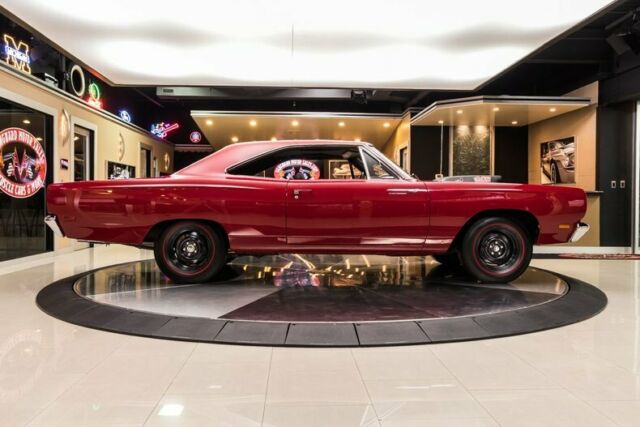 Plymouth Road Runner 1969 image number 8