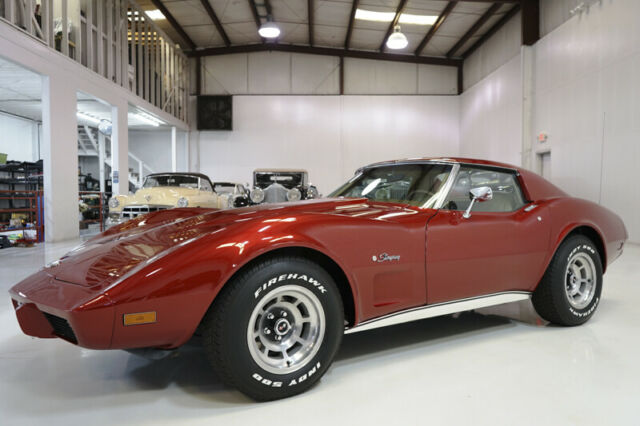 Chevrolet Corvette 1976 image number 33