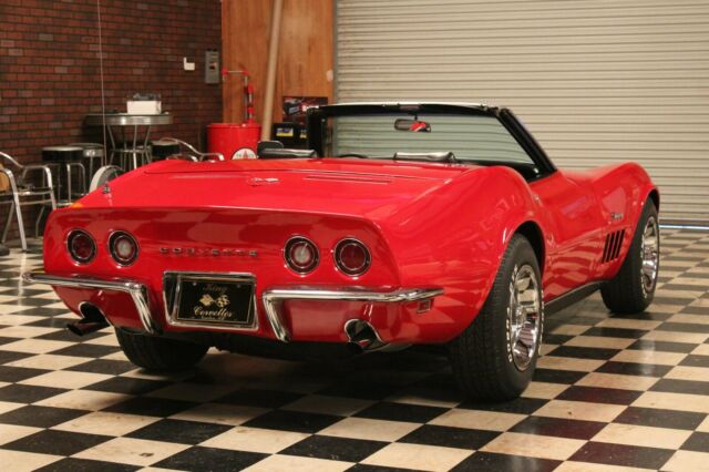 Chevrolet Corvette 1969 image number 19