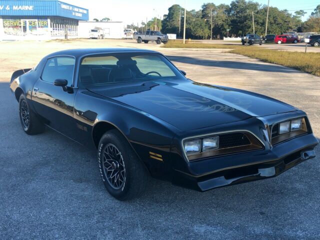 Pontiac Trans Am 1978 image number 1